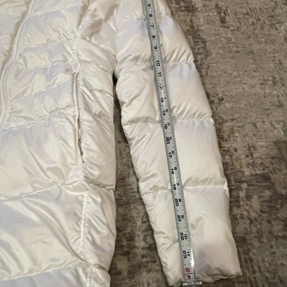 Women’s S-down coat excellent condition - Picture 9 of 10